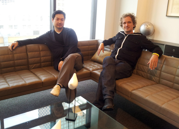 From left, Samsung’s Senior Vice President, Visual Display Design Group, Yun-Je Kang and Yves Béhar, IDSA.