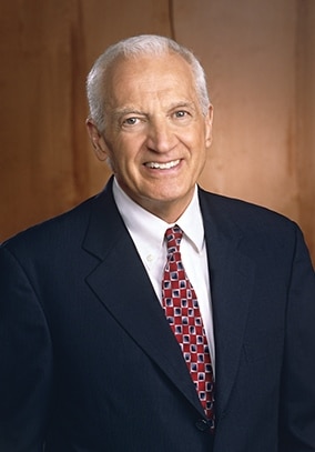 Thomas-Schutte-PhD-284x407-1.jpg